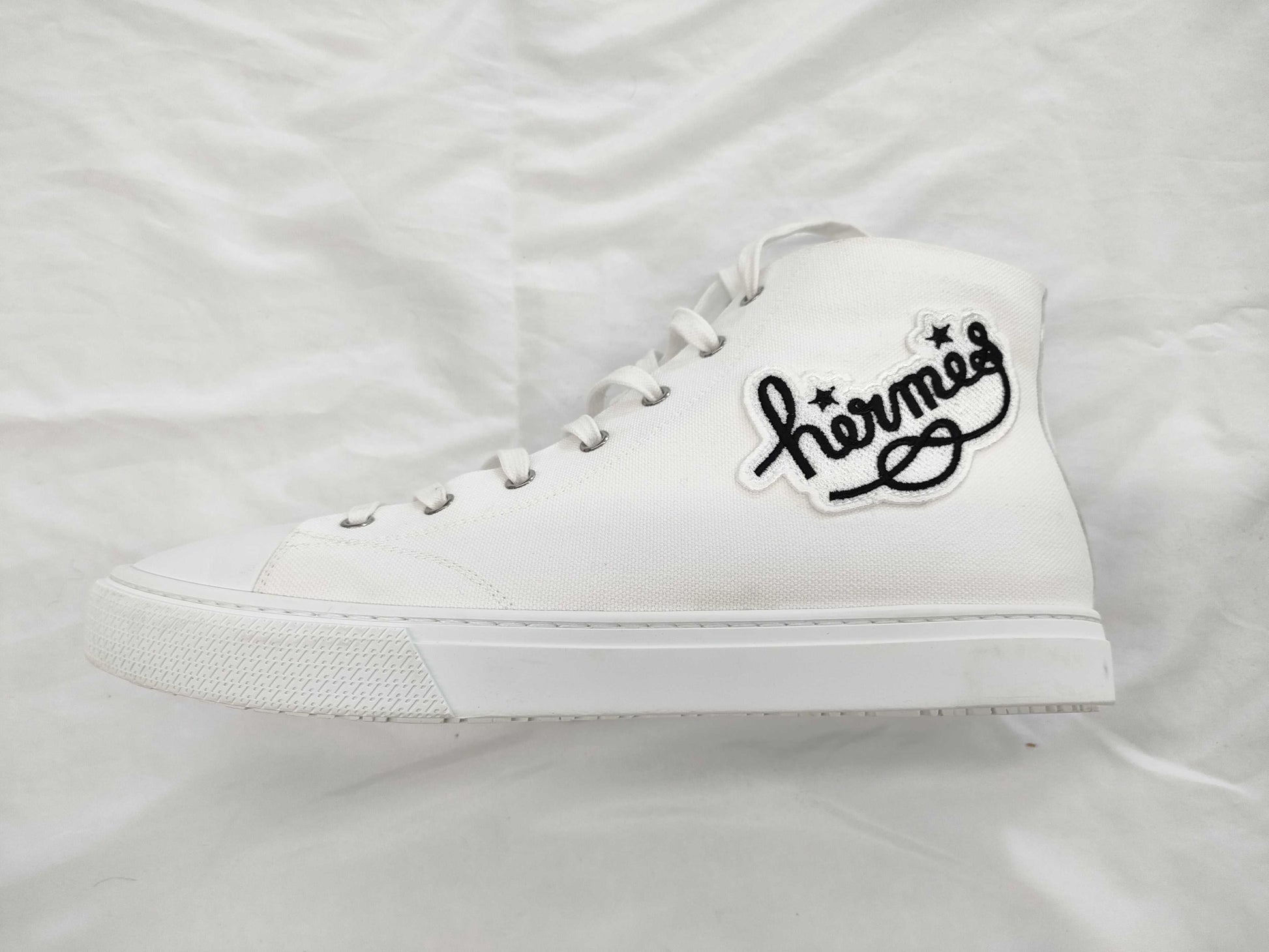 HERMES Iriko Sneakers with Replacement Laces, Purchased January 24, 2025, Size 43.5