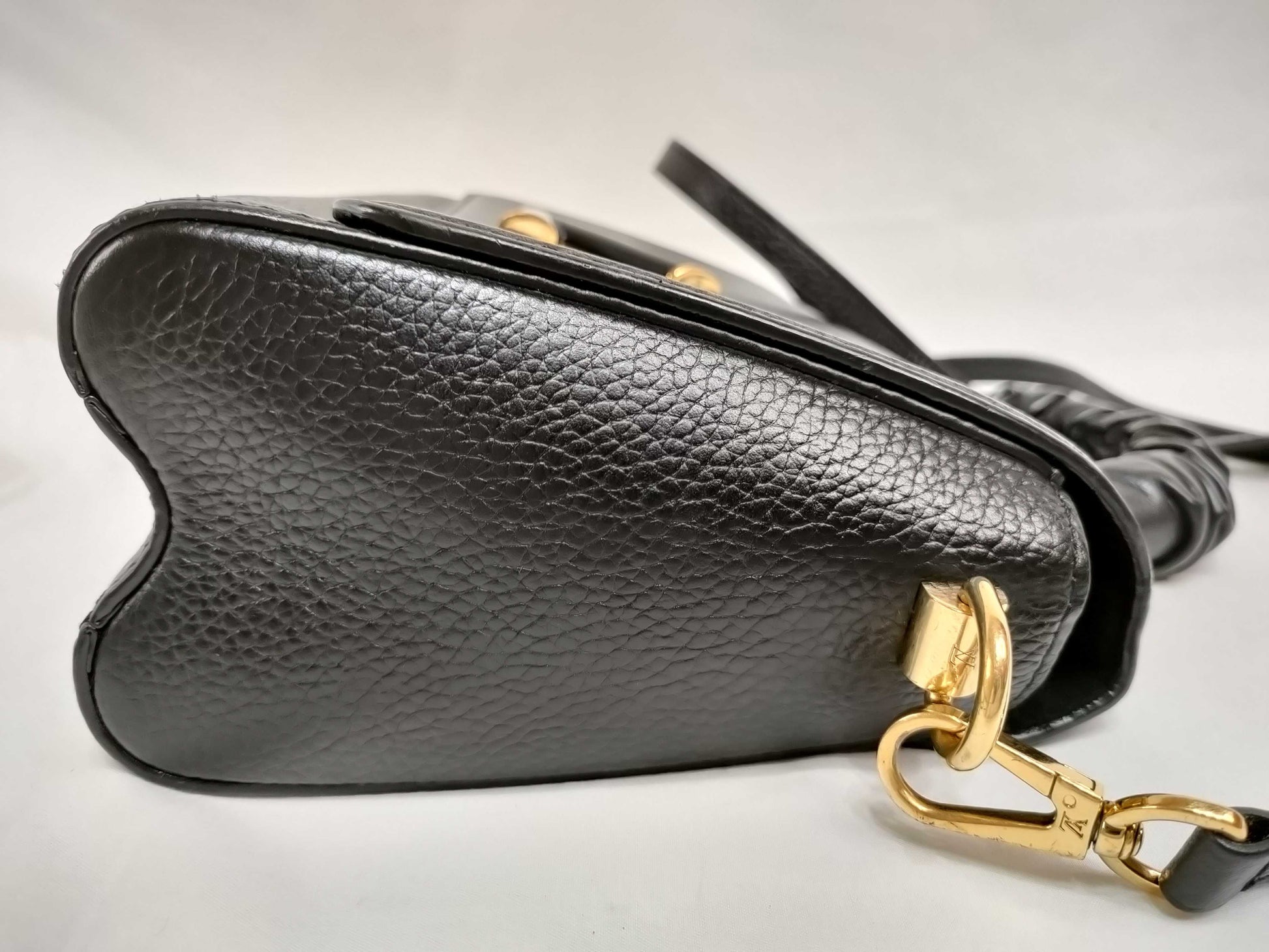 LOUIS VUITTON M 58688 LOUIS VUITTON Lyon Twist MM 2-way Shoulder Bag