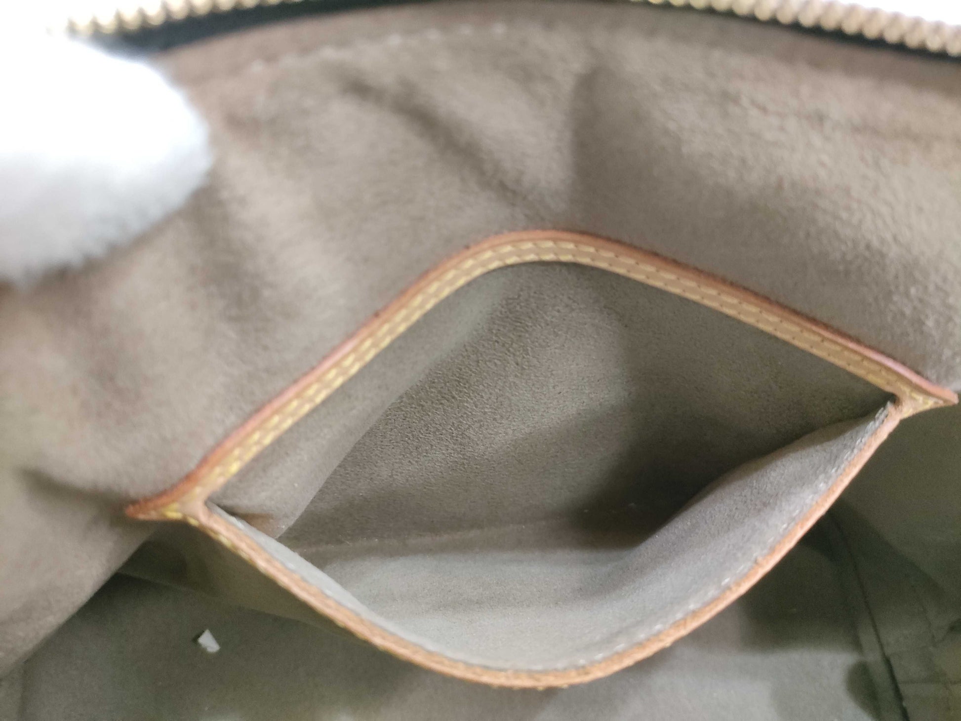 LOUIS VUITTON M 40444 Monogram Multicolore LOUIS VUITTON Alma PM Noir Handbag M40444 Handbag