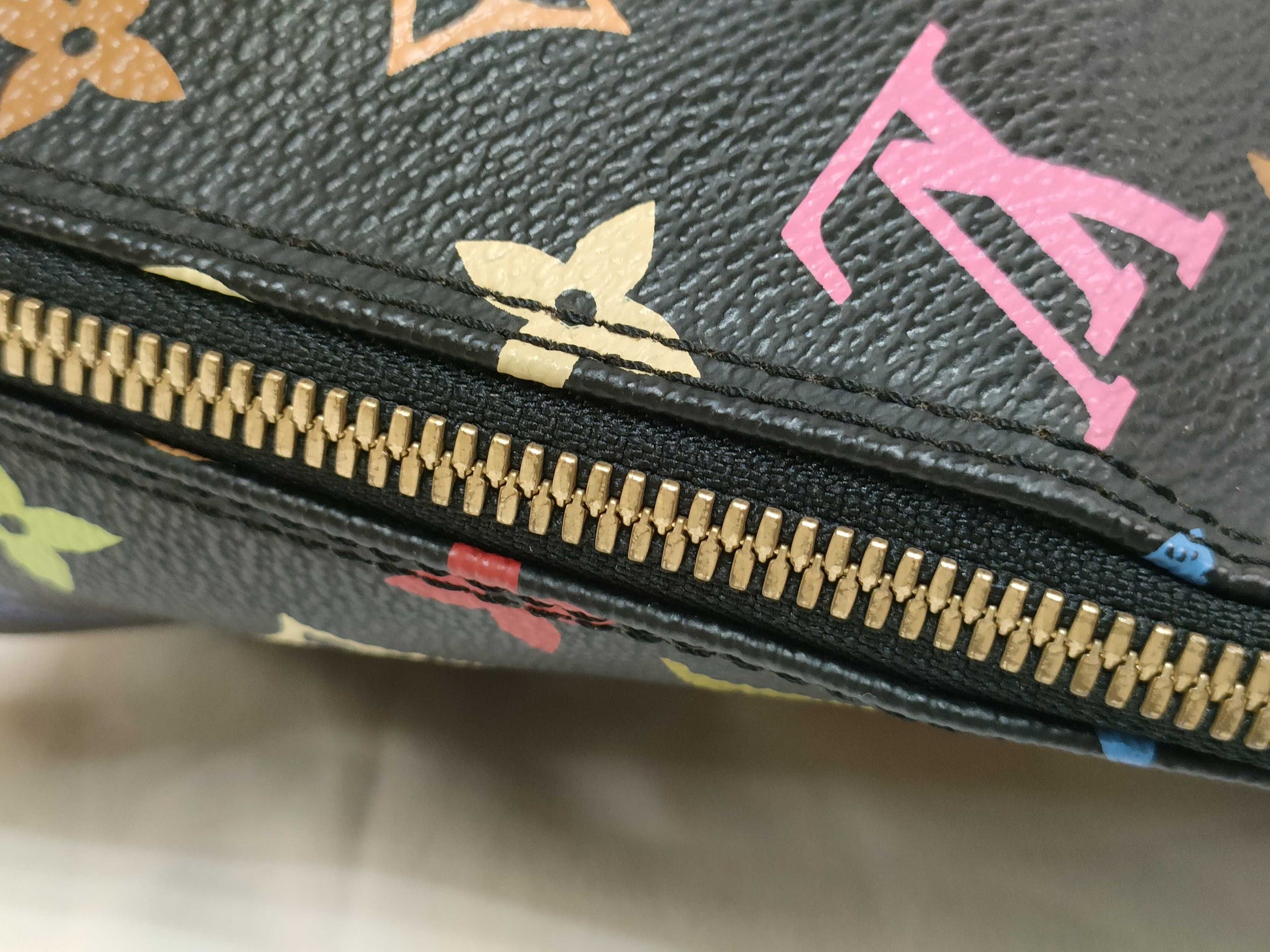 LOUIS VUITTON M 40444 Monogram Multicolore LOUIS VUITTON Alma PM Noir Handbag M40444 Handbag