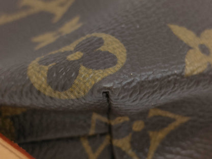 LOUIS VUITTON Louis Vuitton Pochette Cosmetic Monogram Pouch