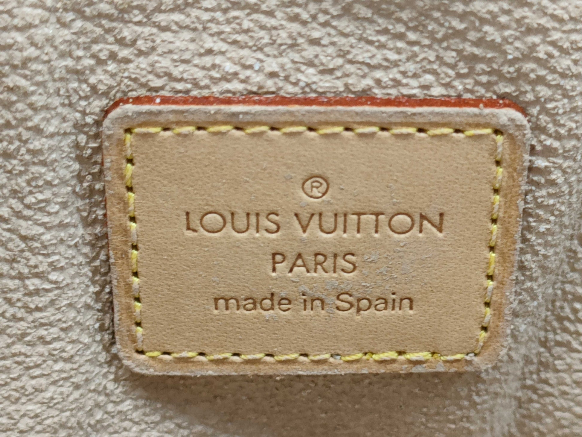 LOUIS VUITTON Louis Vuitton Pochette Cosmetic Monogram Pouch