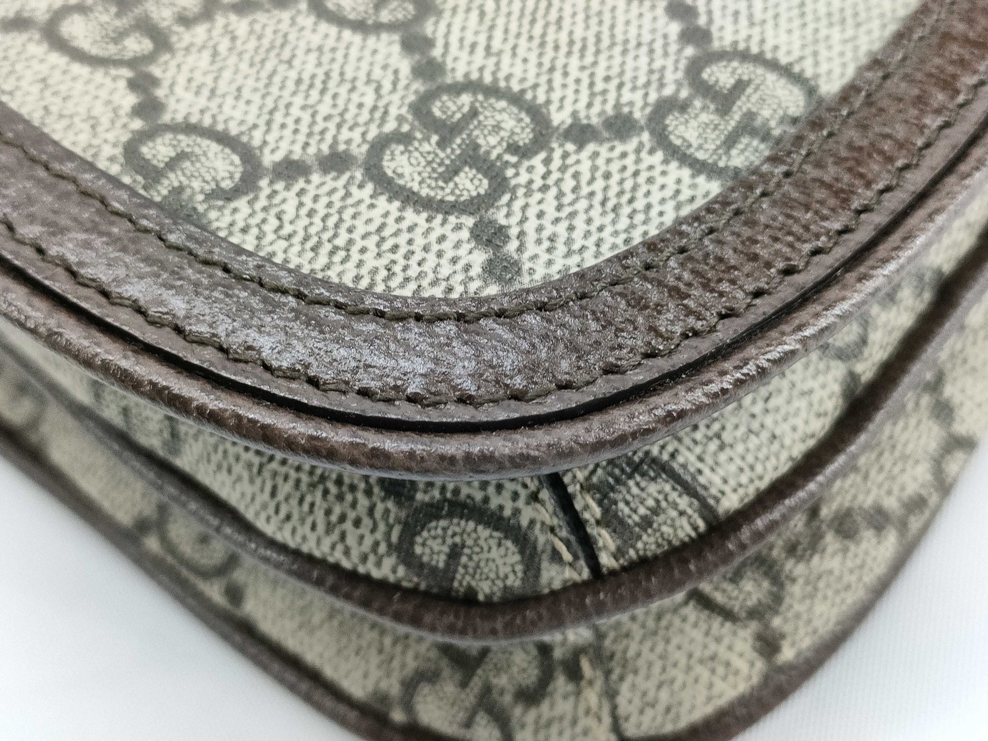 GUCCI GG Supreme Unused GG Blondie Body/Belt Bag/Waist Bag