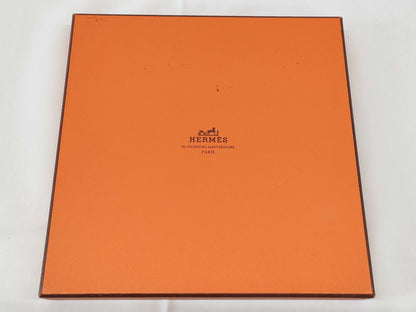 HERMES Carré 90 with tag, Violin, La Musique des spheres, Music of the Spheres, Scarf