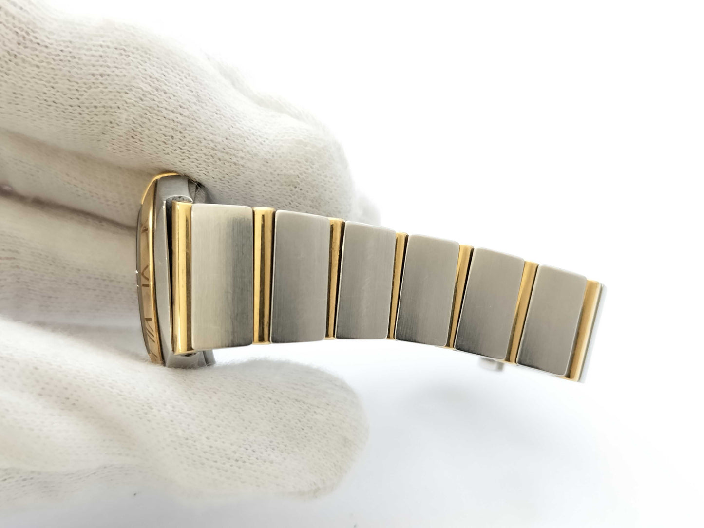 OMEGA Brushed 123.20.24.60.55.002 92537474 Quartz Shell Dial Women's Watch