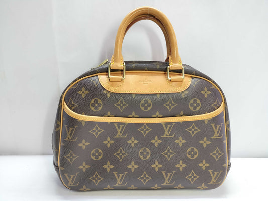 LOUIS VUITTON Monogram Louis Vuitton Bag Handbag