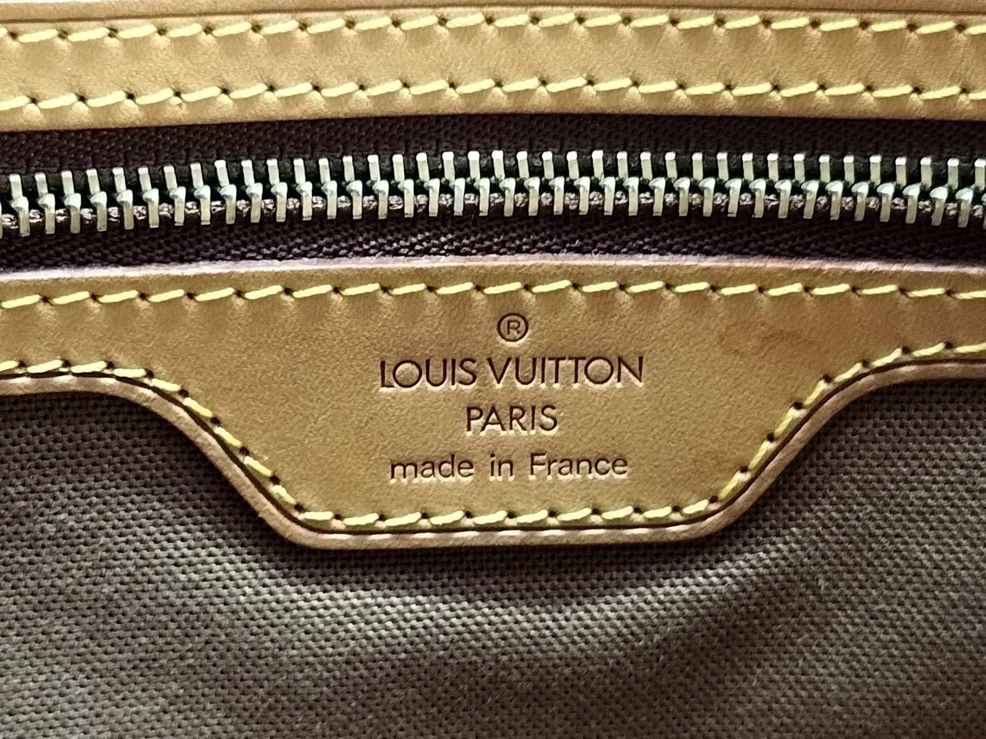 LOUIS VUITTON Monogram Monogram Vavant GM M51170 Tote Bag