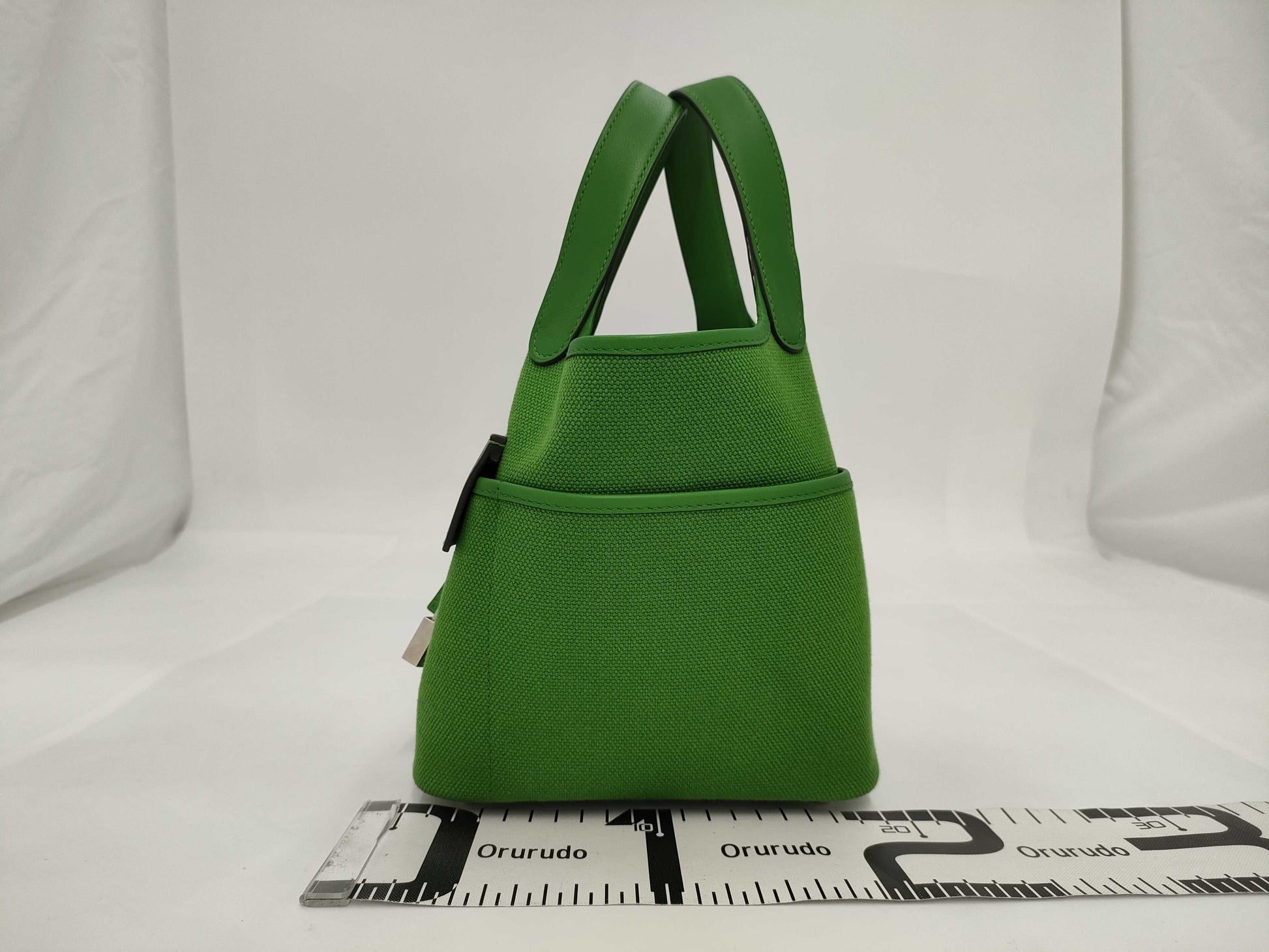 HERMES Picotin Lock Cargo Handbag with B Marking