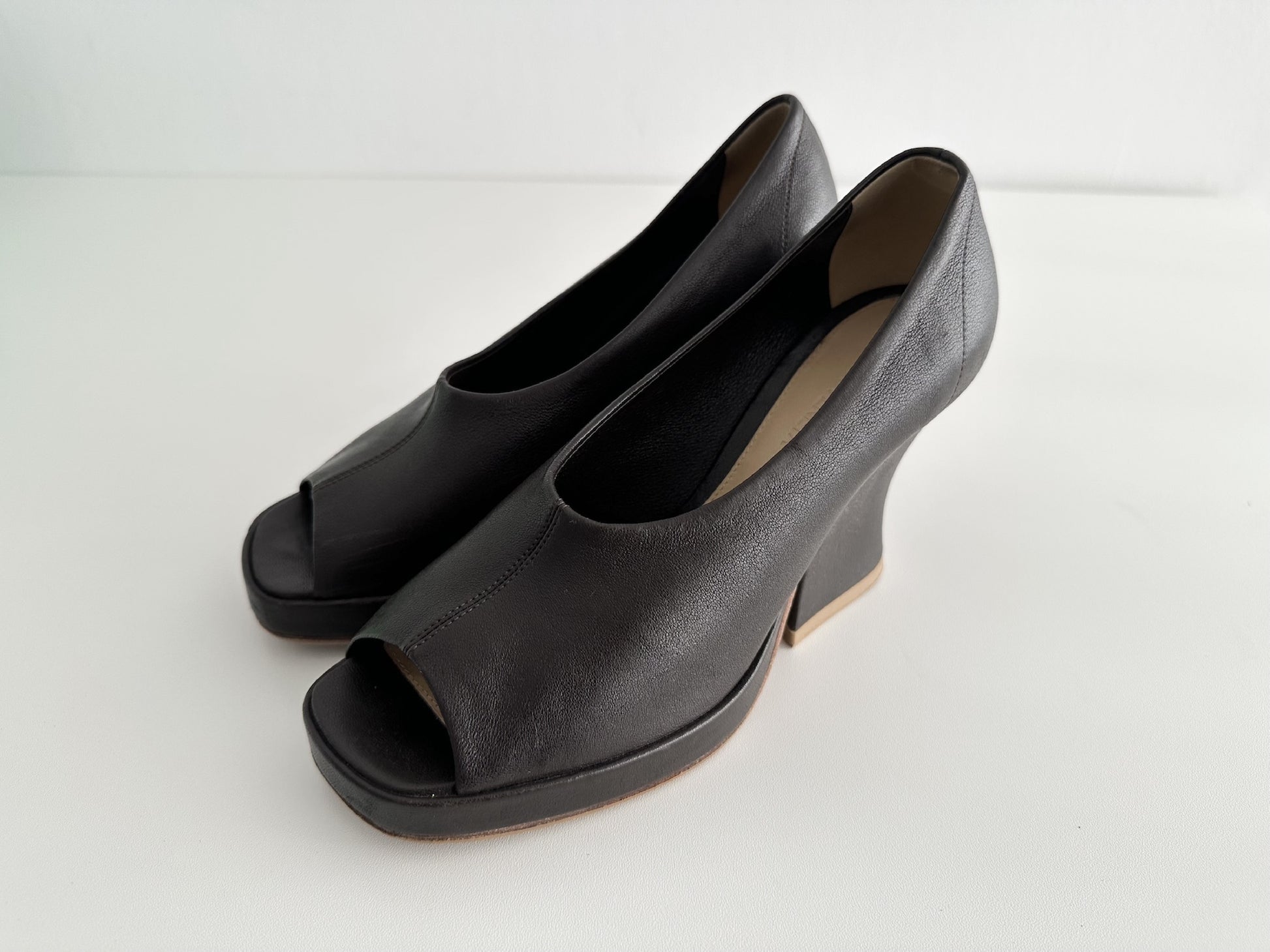 BOTTEGA VENETA BOTTEGA VENETA Bottega Veneta Open Toe Pumps Sandals Size 35 Pumps