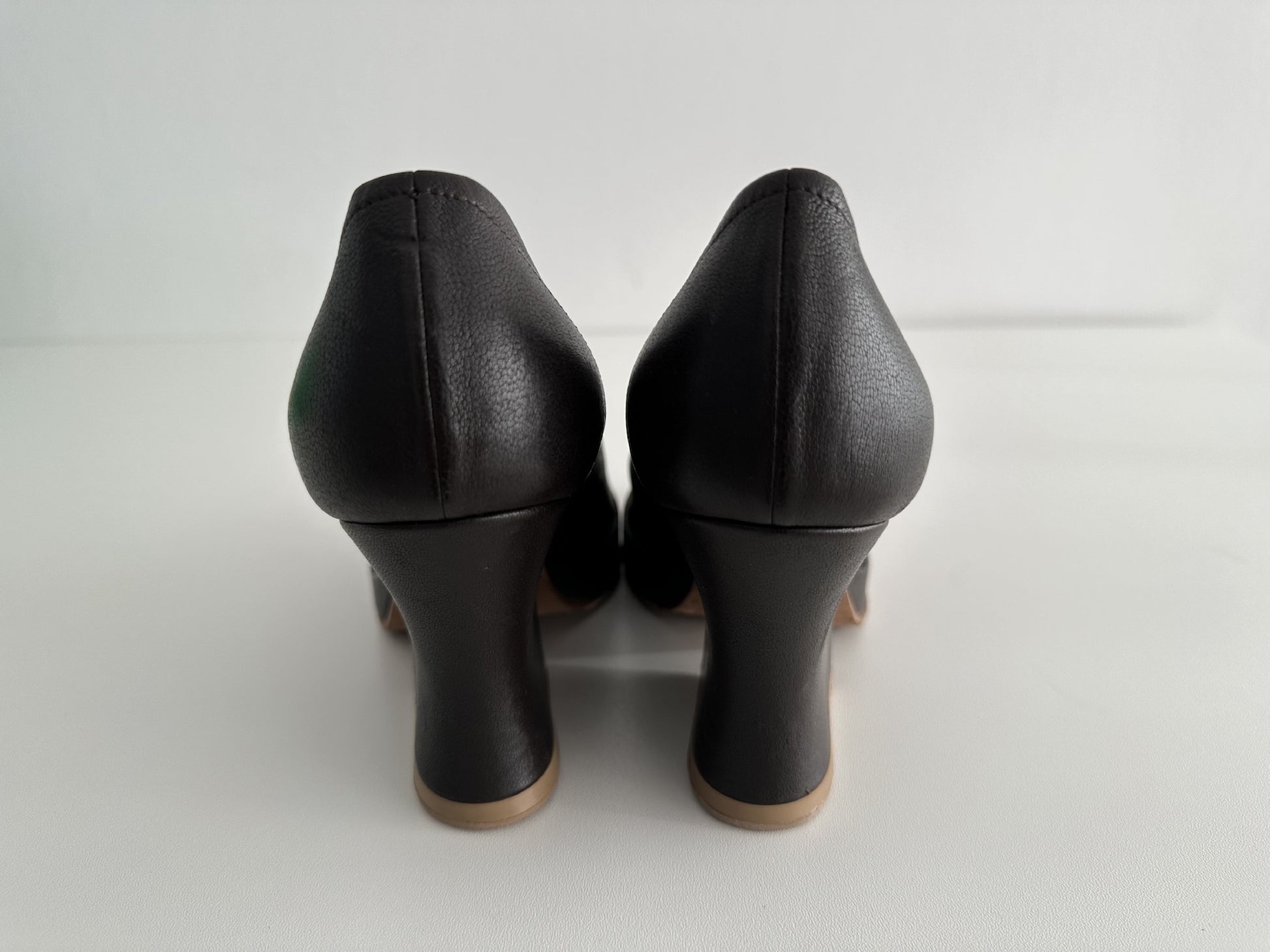 BOTTEGA VENETA BOTTEGA VENETA Bottega Veneta Open Toe Pumps Sandals Size 35 Pumps