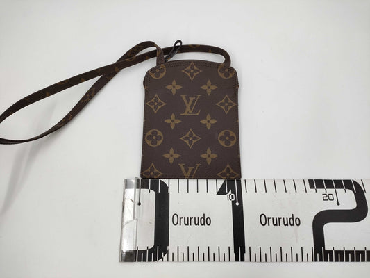 LOUIS VUITTON Monogram Pochette Secret M45484 Shoulder Bag