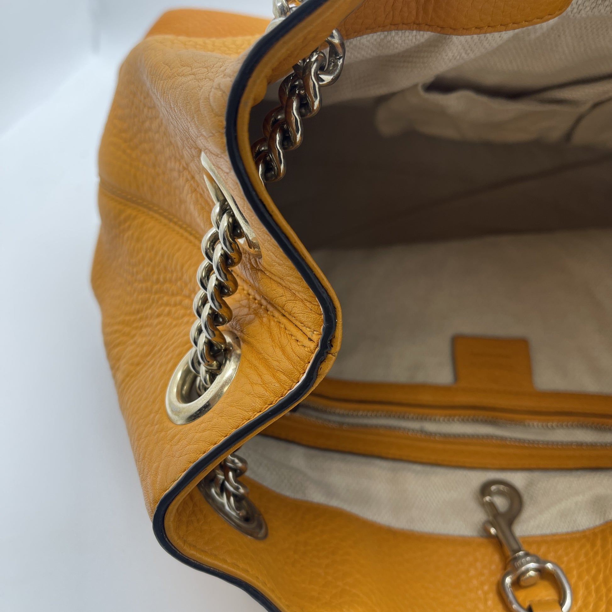 LOUIS VUITTON Gucci Soho Chain Shoulder Bag Shoulder Bag