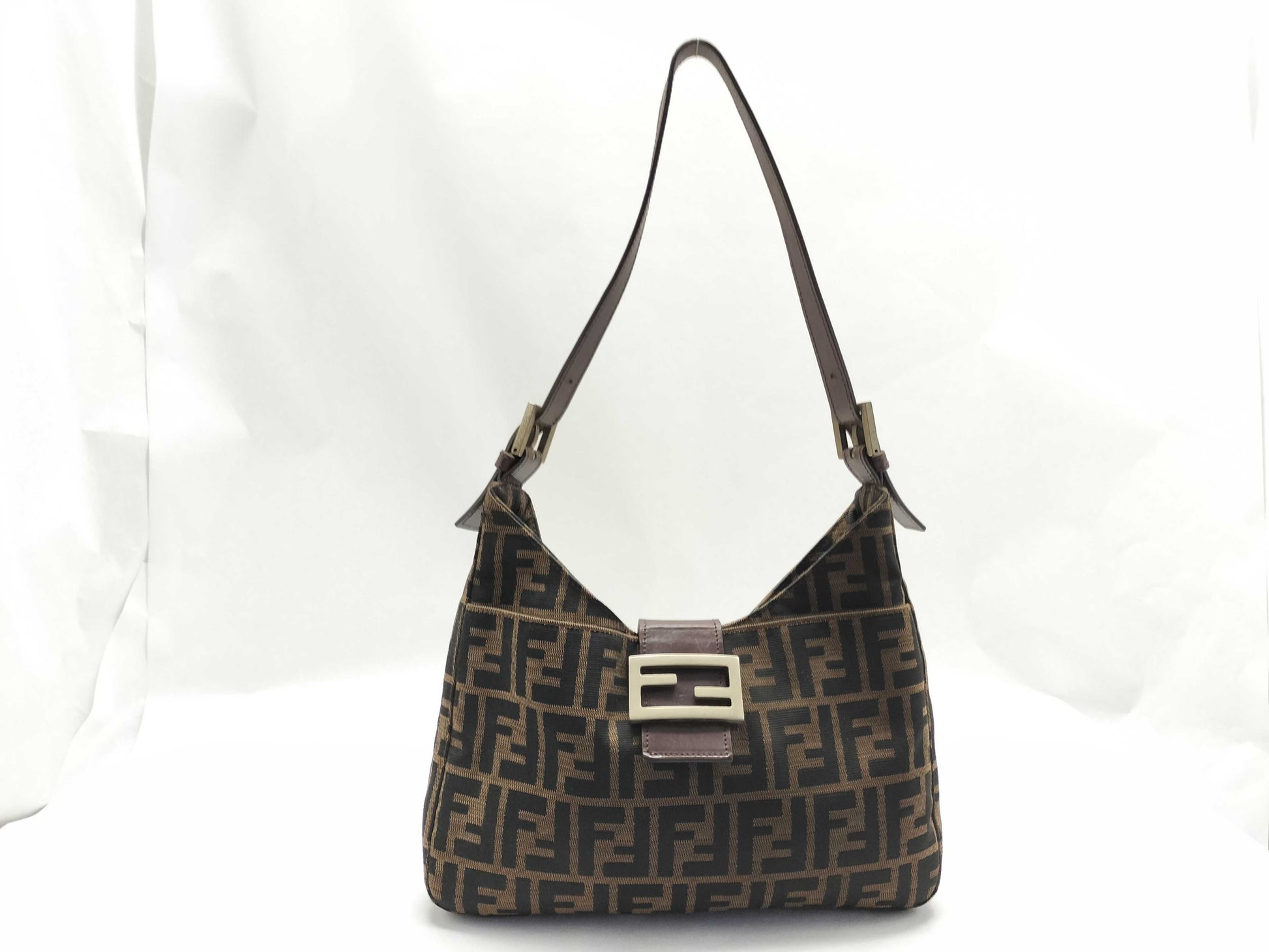 FENDI Zucca pattern Fendi Mamma Bucket bag shoulder bag