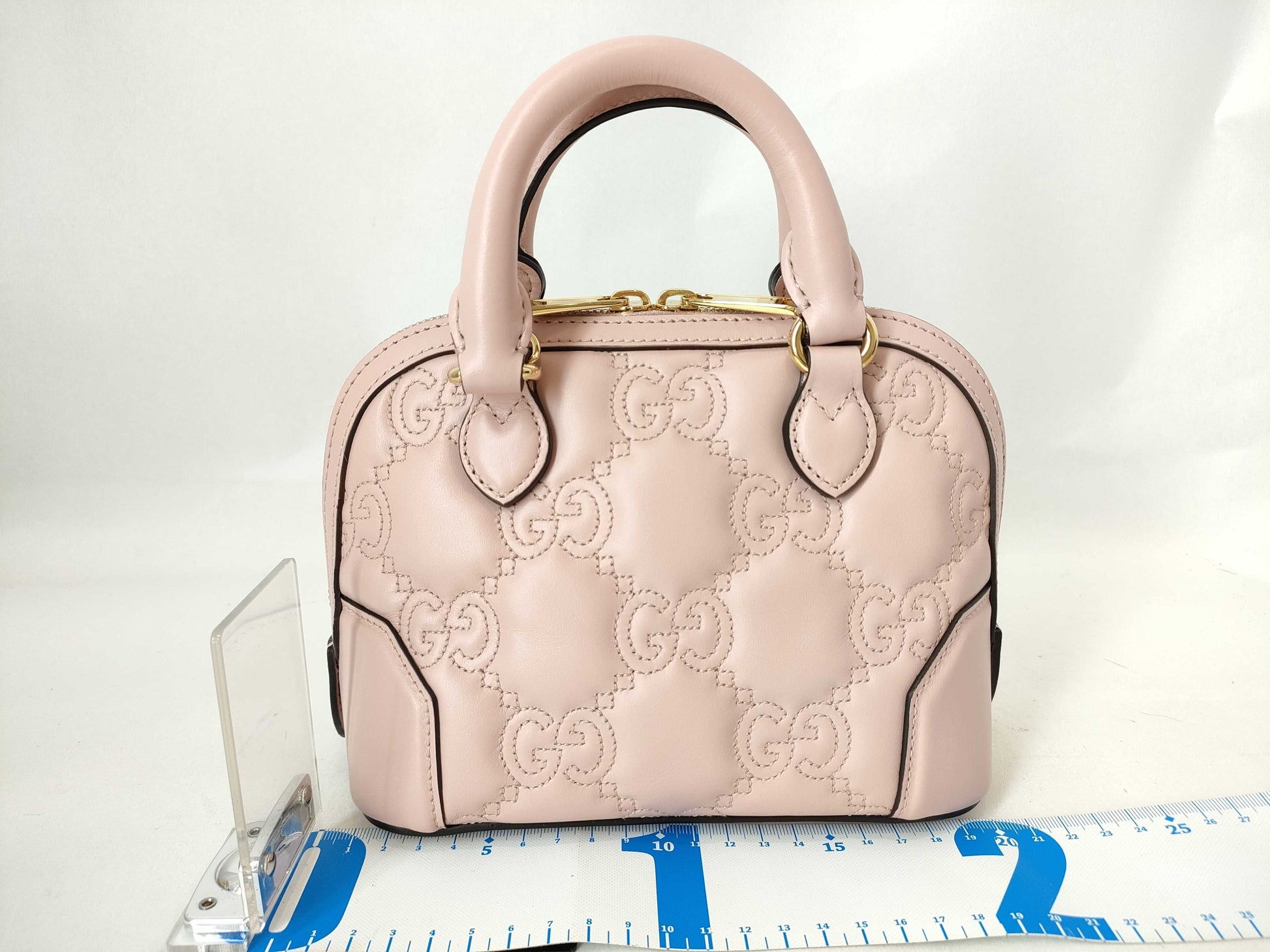 GUCCI GG Matelasse Handbag with Strap
