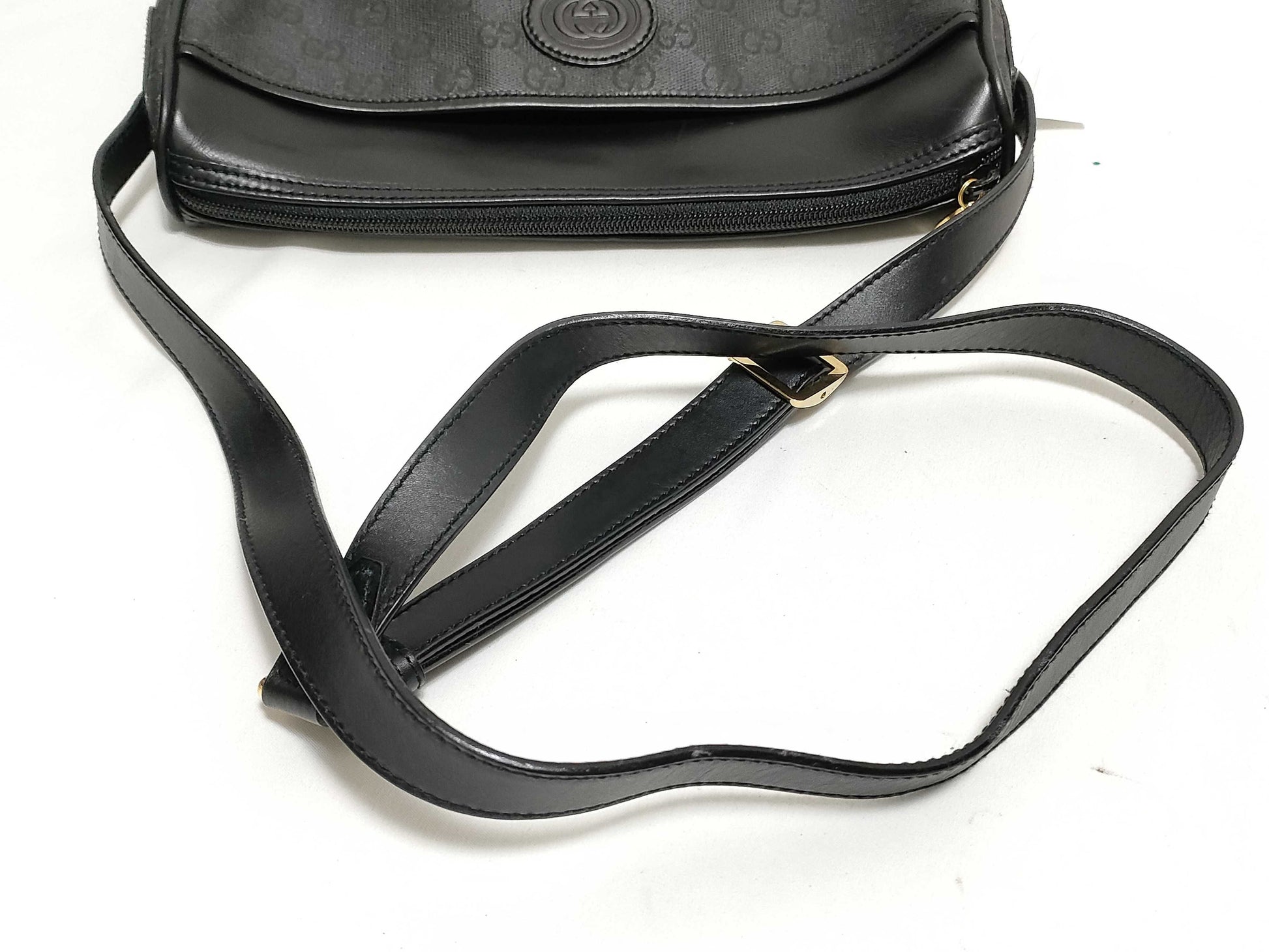GUCCI GG Supreme Gucci Shoulder Bag Shoulder Bag