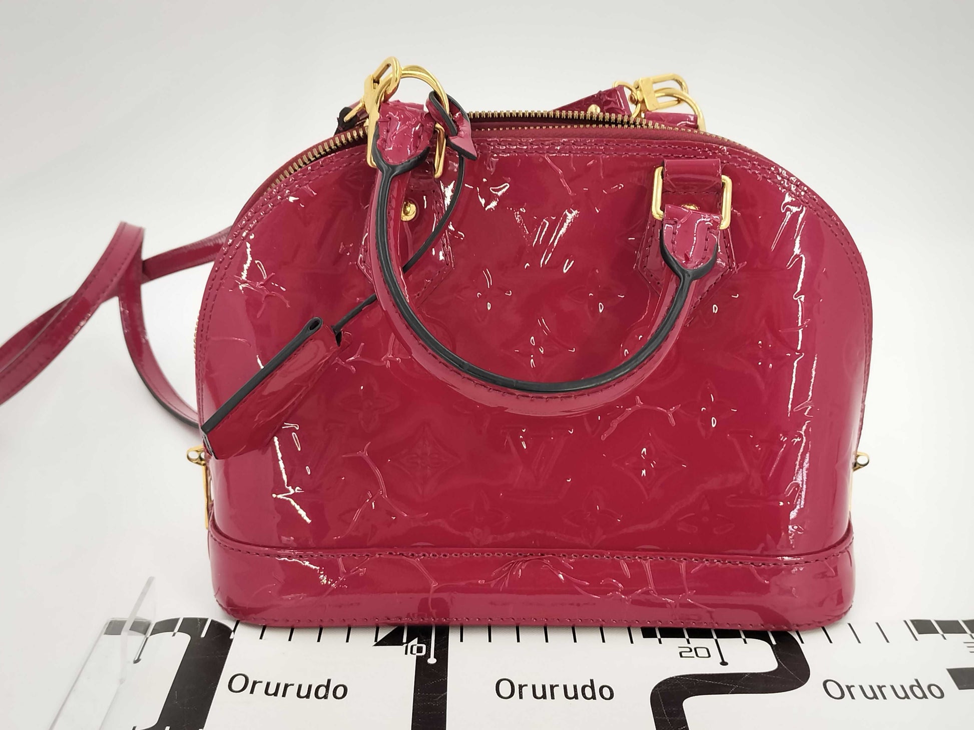 LOUIS VUITTON Louis Vuitton Alma BB Handbag
