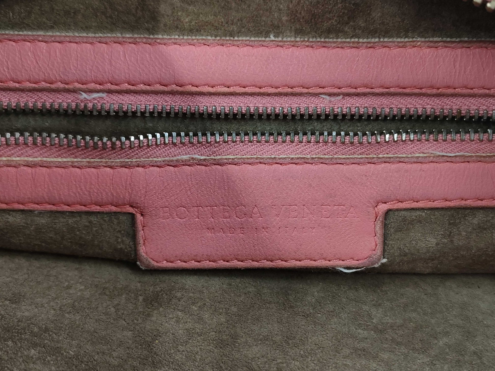 BOTTEGA VENETA One-Shoulder Shoulder Bag