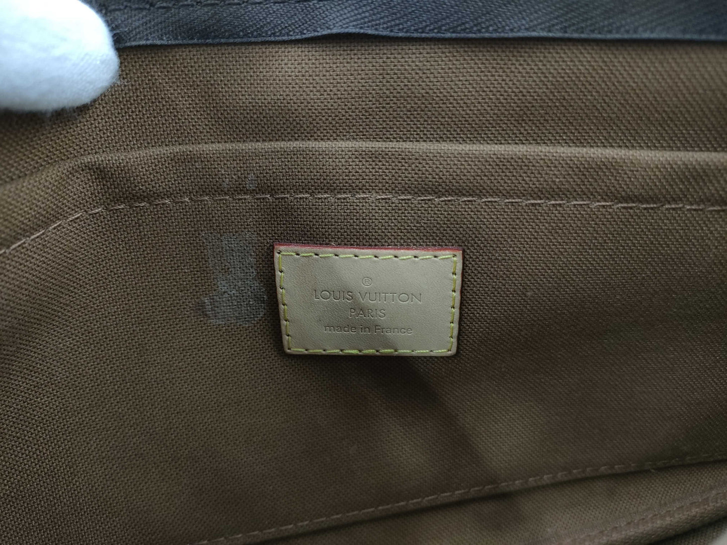 LOUIS VUITTON Louis Vuitton Monogram Shoulder Bag