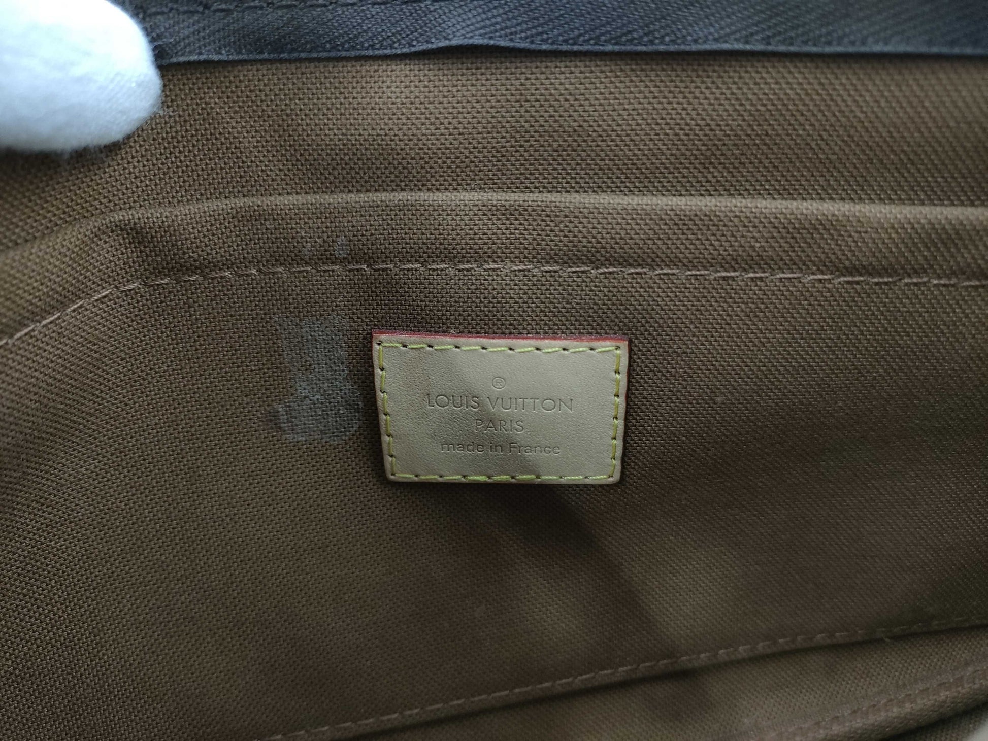 LOUIS VUITTON Louis Vuitton Monogram Shoulder Bag