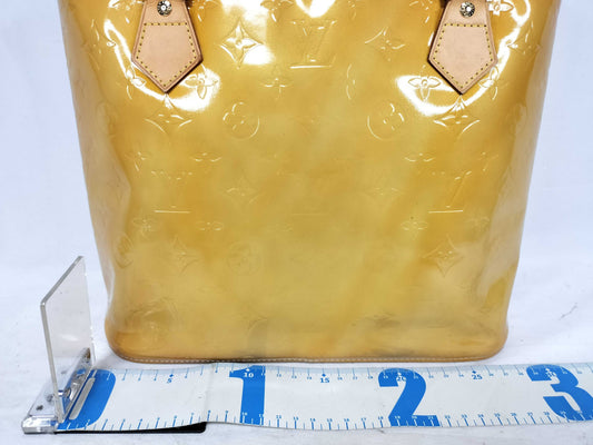 LOUIS VUITTON M91055 Vernis Houston Shoulder Bag