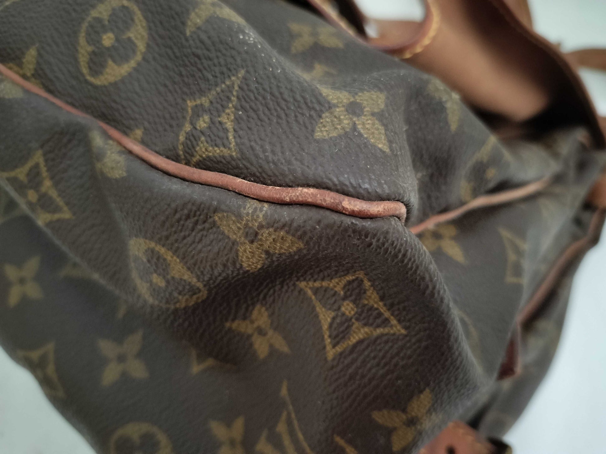 LOUIS VUITTON M42254 Monogram Saumur 35 M42254 Brown Shoulder Bag