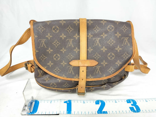 LOUIS VUITTON M42254 Monogram Saumur 35 M42254 VI883 Shoulder Bag