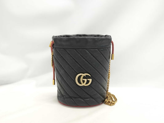 GUCCI GG Marmont Mini Bucket Shoulder Bag 573817 Black Beige with Gold Hardware Leather 525040 Shoulder Bag