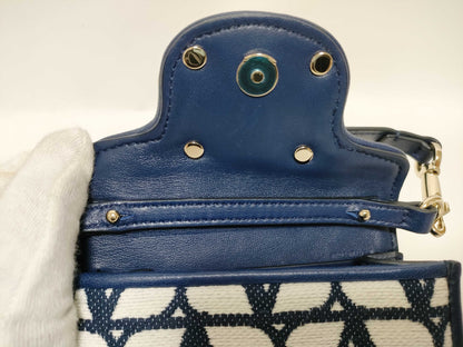 VALENTINO VALENTINO GARAVANI Loco Micro Chain Bag Pouch