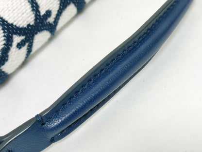 VALENTINO VALENTINO GARAVANI Loco Micro Chain Bag Pouch