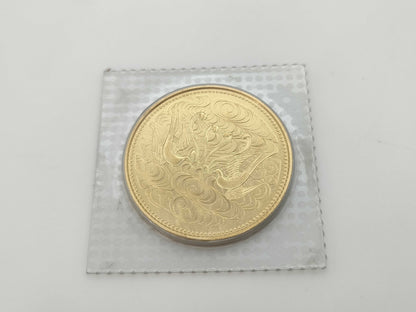 100,000 yen gold coin, 24K gold, 20.0g, other small items 