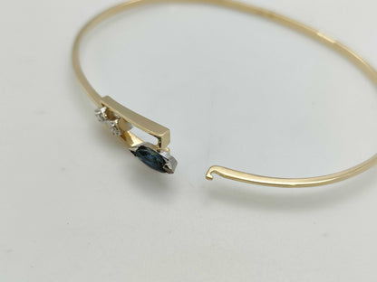 Sapphire and Diamond 585 4.5g Bracelet/Bangle 