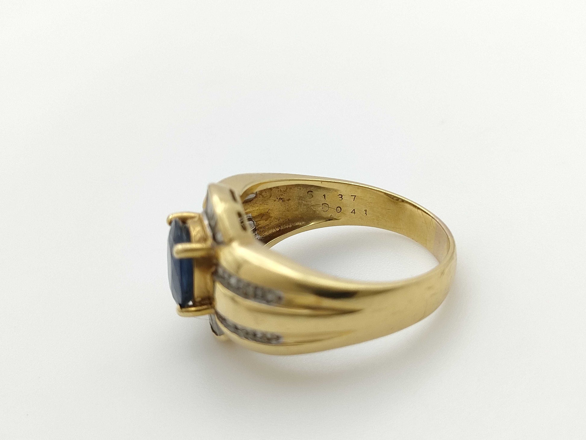 S1.37ct D0.41ct 750 7.2g Ring 