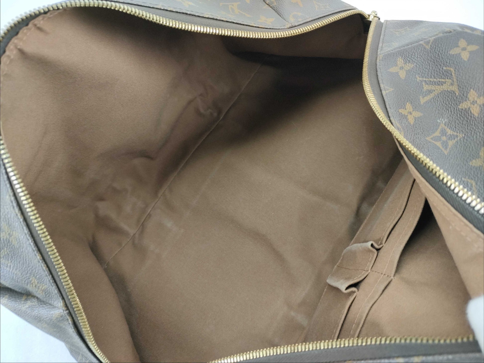 LOUIS VUITTON Monogram Weekender MM Boston Bag