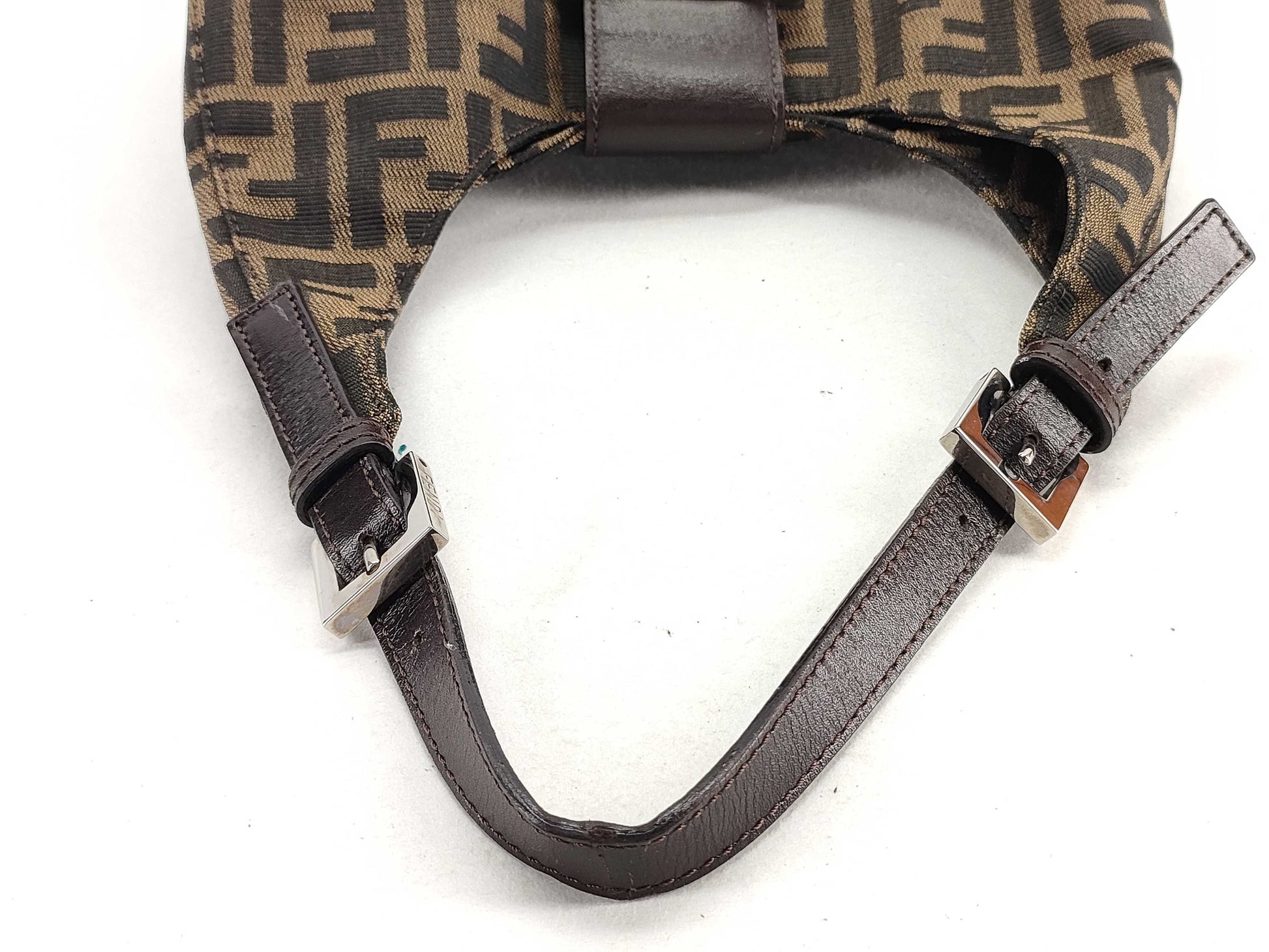 FENDI Zucca pattern Fendi Mamma Bucket Zucca FF hardware shoulder bag