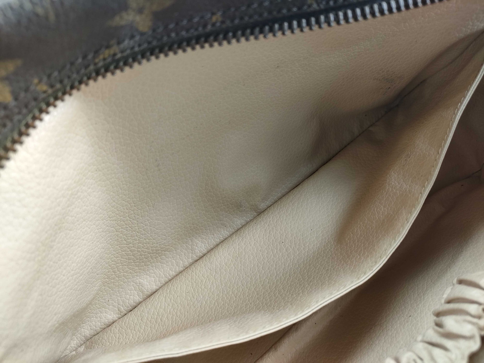 LOUIS VUITTON RFID Unverified 854TH Monogram Louis Vuitton Monogram True Toilet Second Bag