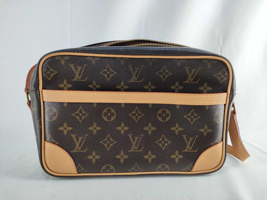 LOUIS VUITTON Monogram Trocadero Shoulder Bag