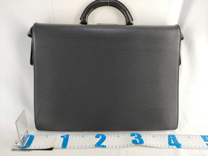 LOUIS VUITTON M54352 Epi Leather Serviet Fermoir M54352 MI1909 Black Shoulder Bag
