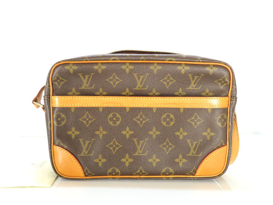 LOUIS VUITTON Monogram LV Trocadero MB0010 Shoulder Bag