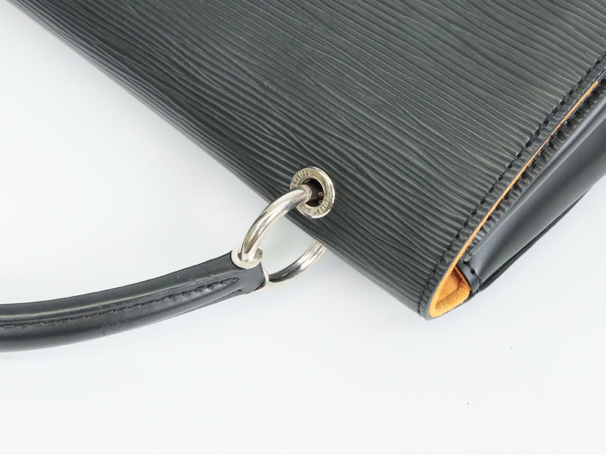 LOUIS VUITTON Epi Grenelle MM M53691 RFID Verified Shoulder Bag