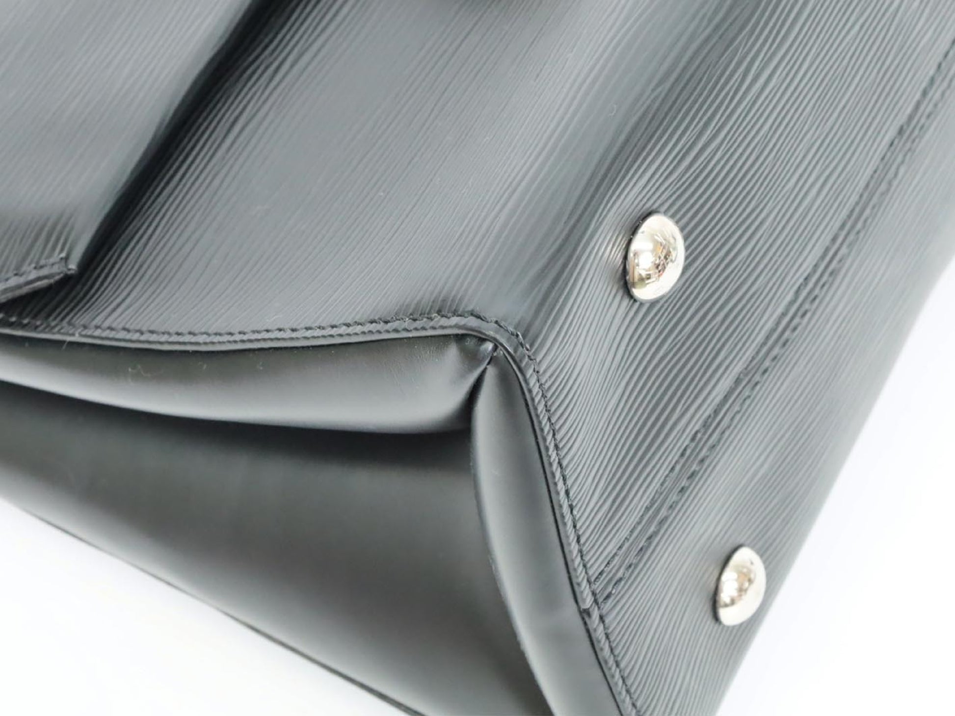LOUIS VUITTON Epi Grenelle MM M53691 RFID Verified Shoulder Bag