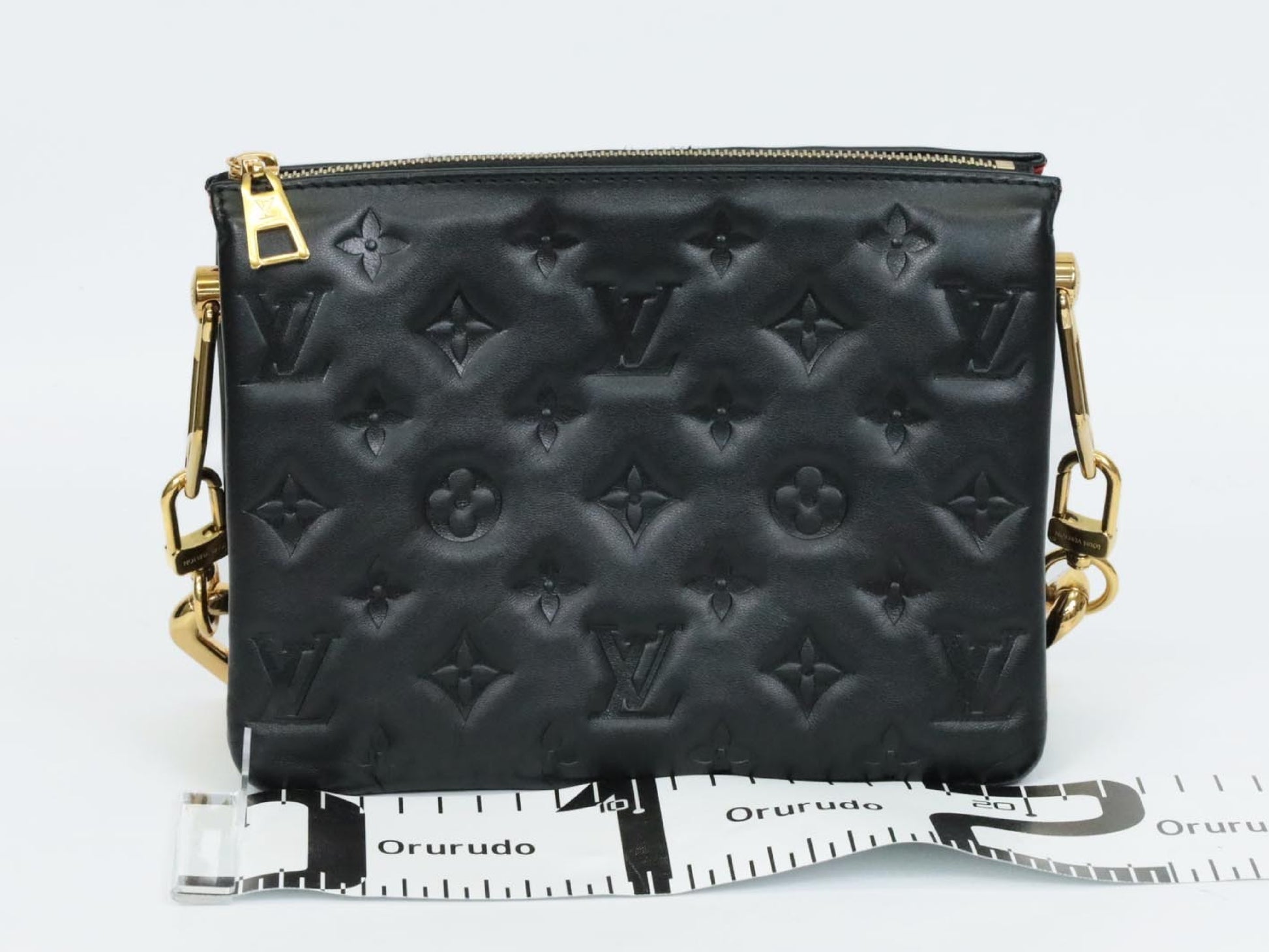 LOUIS VUITTON Coussin BB M21259 RFID Verified Shoulder Bag