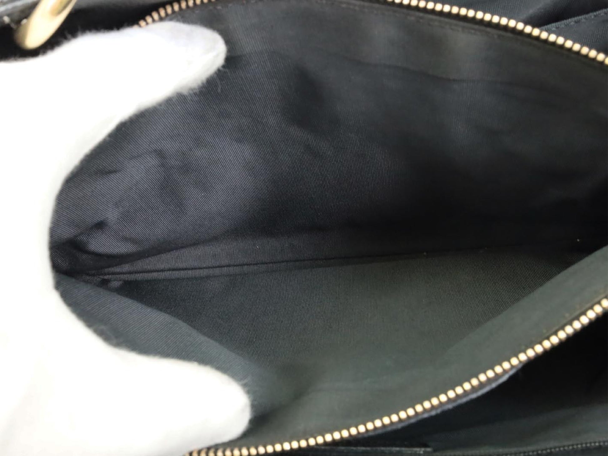 CHANEL Caviar Skin GST Caviar Skin Shoulder Bag
