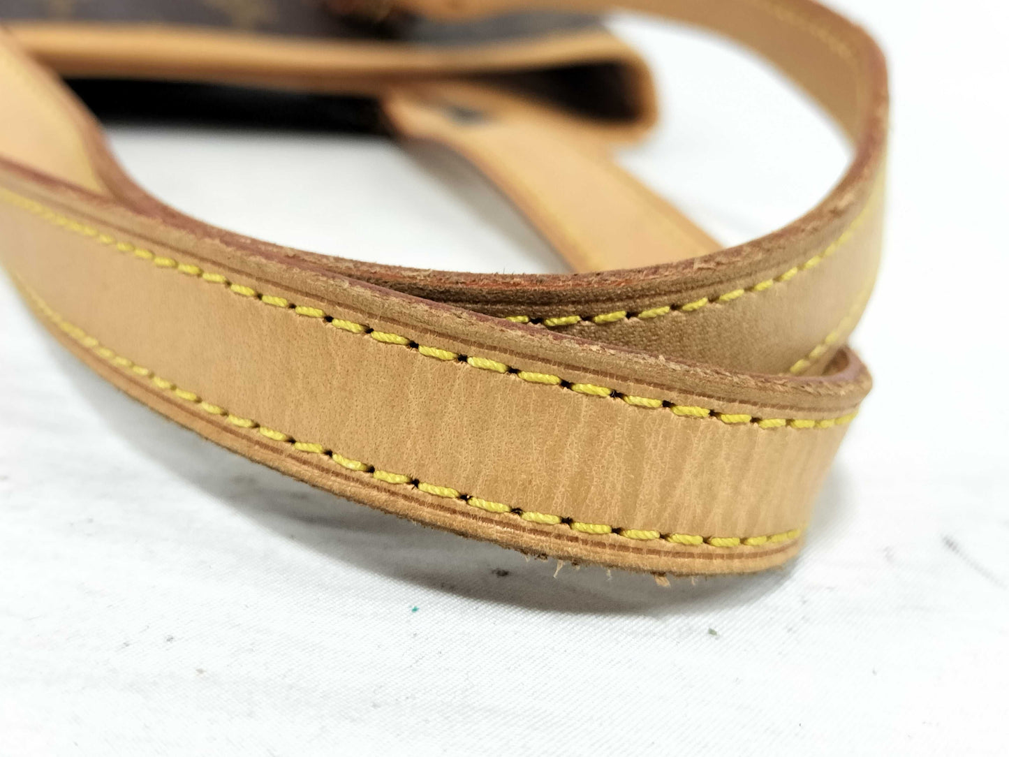 LOUIS VUITTON M42238 Monogram LV Monogram Bucket PM M42238 Shoulder Bag