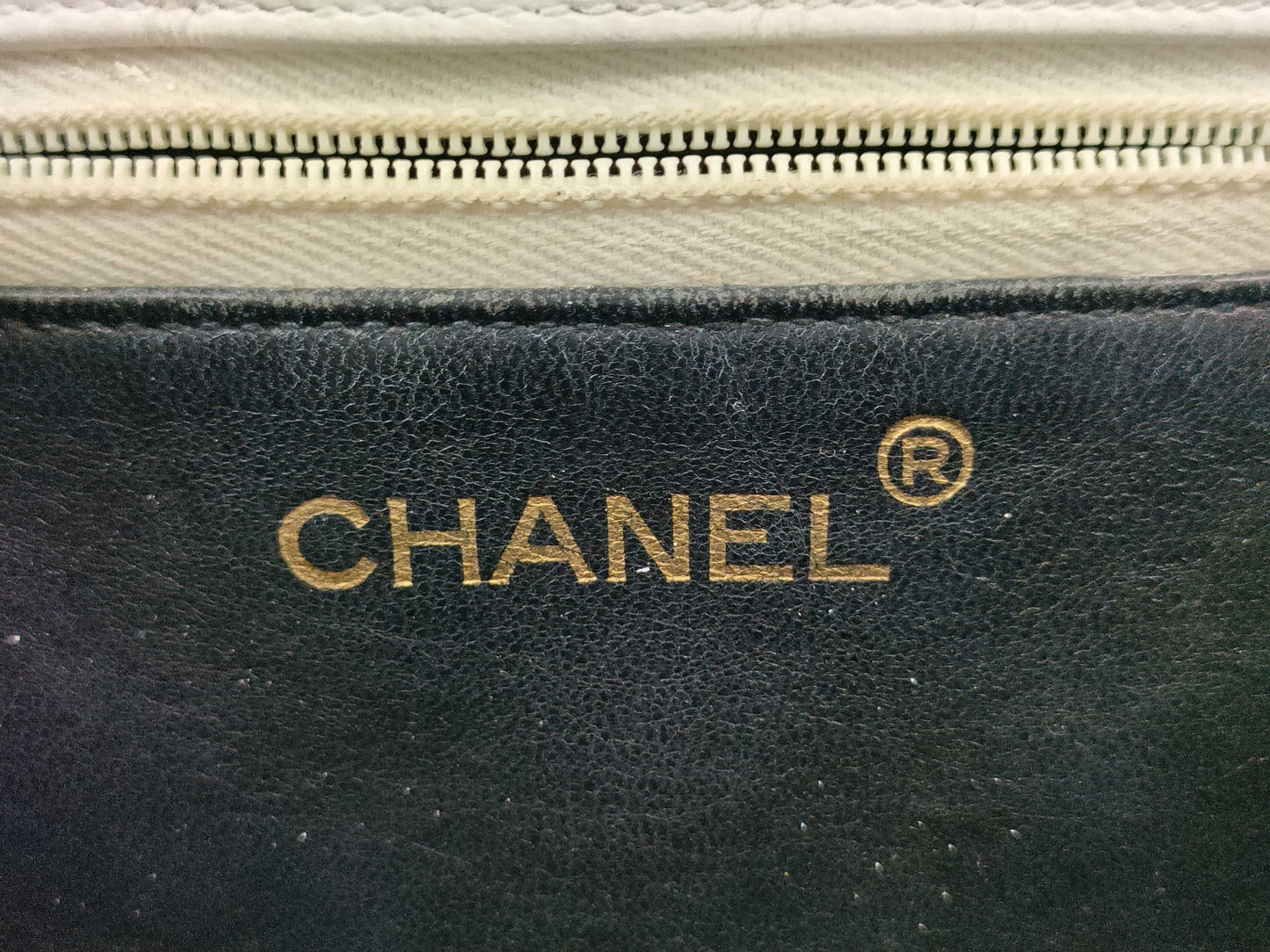 CHANEL Matelasse Two-Tone Shoulder Bag