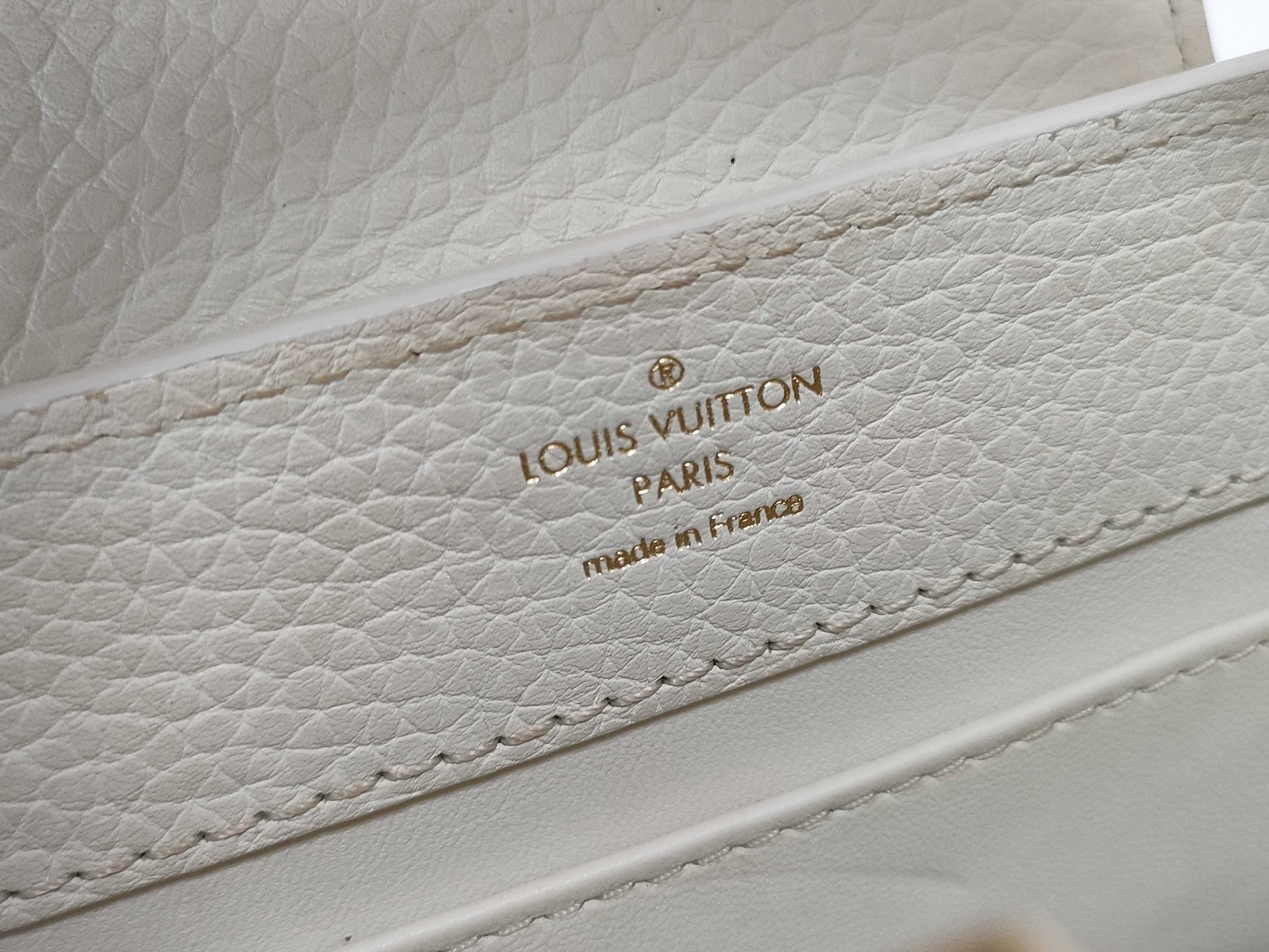 LOUIS VUITTON N85515 Capucines MINI Handbag in White with LV Logo and Python Leather