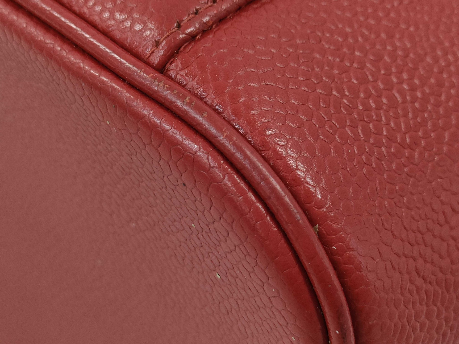 CHANEL Coco Mark Caviar Skin Vanity Bag