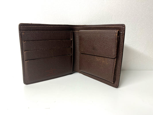 LOUIS VUITTON Portefeuille Marco Damier Wallet with Coin Purse
