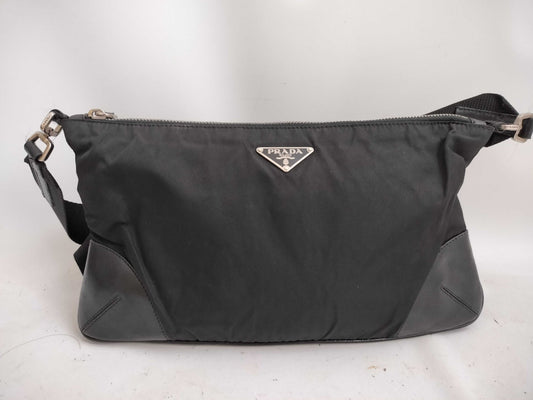PRADA nylon one-shoulder nylon shoulder bag