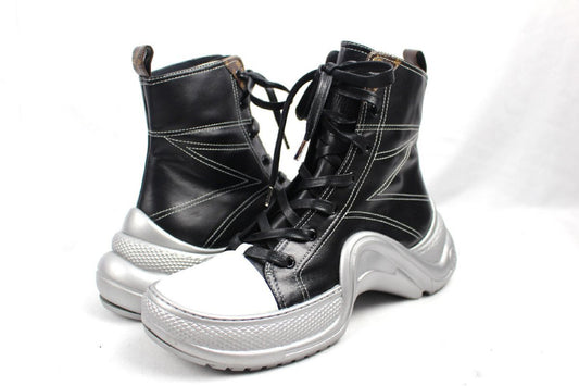 LOUIS VUITTON Arclight Line Sneakers Men's Size 42