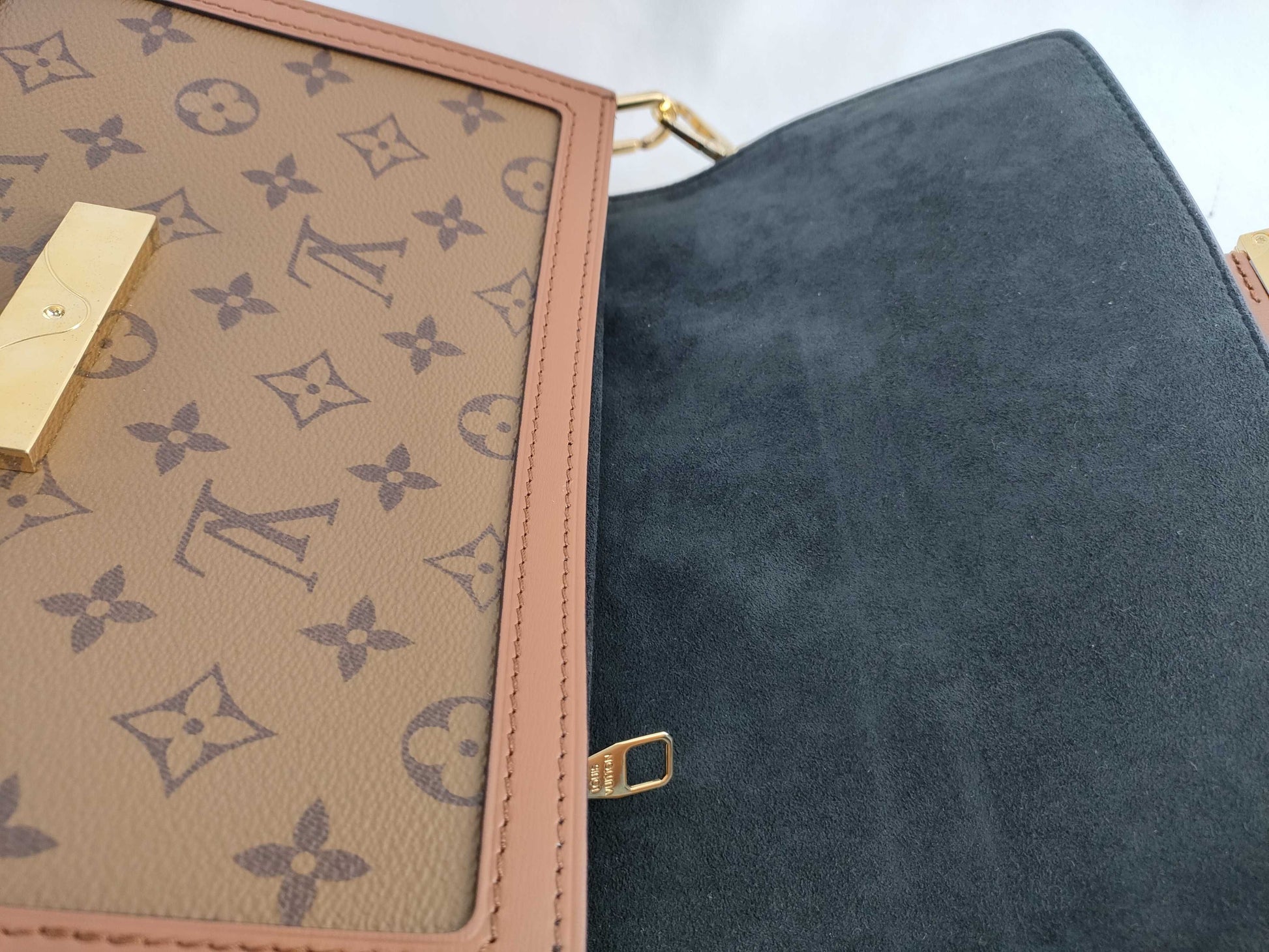 LOUIS VUITTON Monogram Louis Vuitton Dauphine MM Shoulder Bag